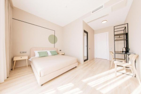 Doors Hotel
